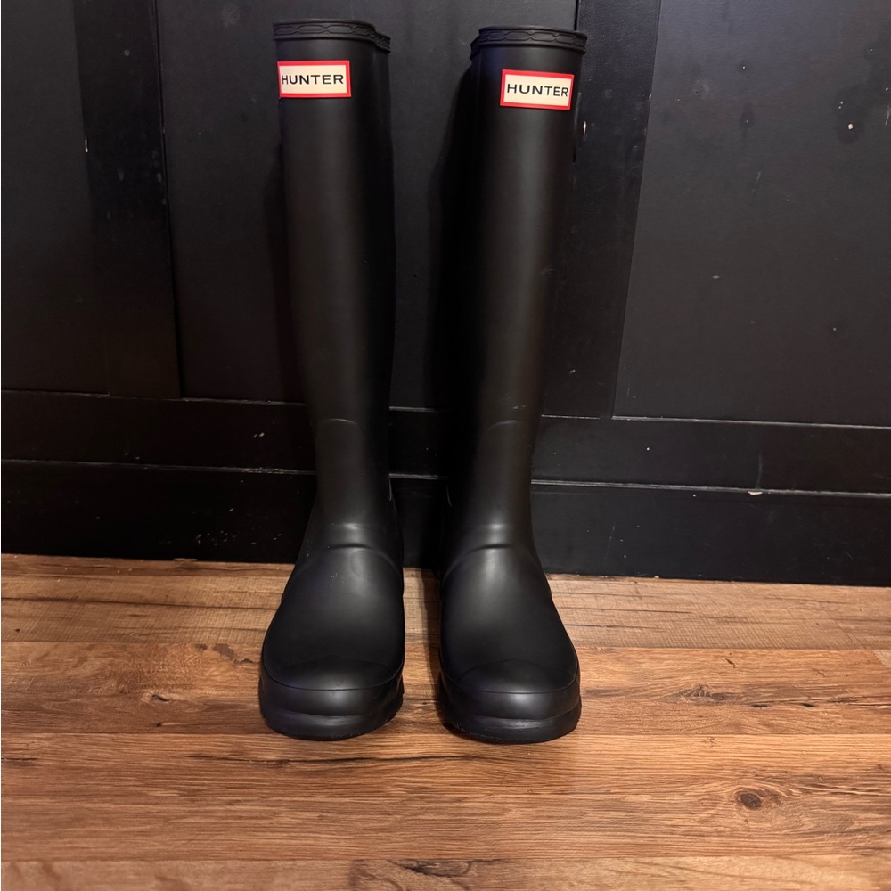 Hunter Black Tall Rain Boots